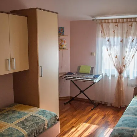 Barbaric 3* Međugorje