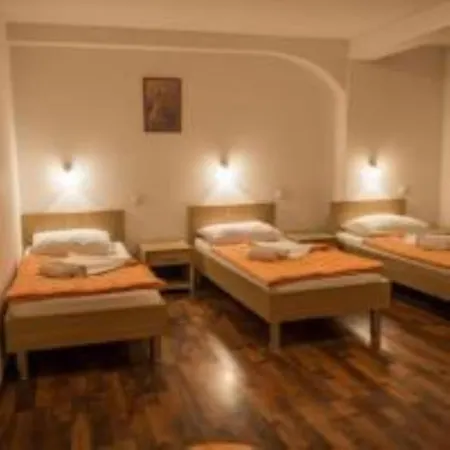 Hotel Barbaric