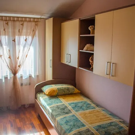 Hotel Barbaric 3*