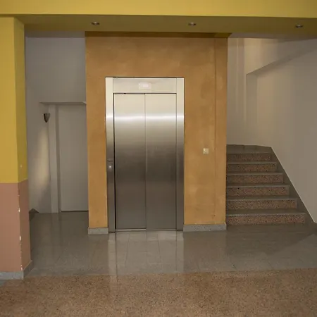 Otel Barbaric 3*